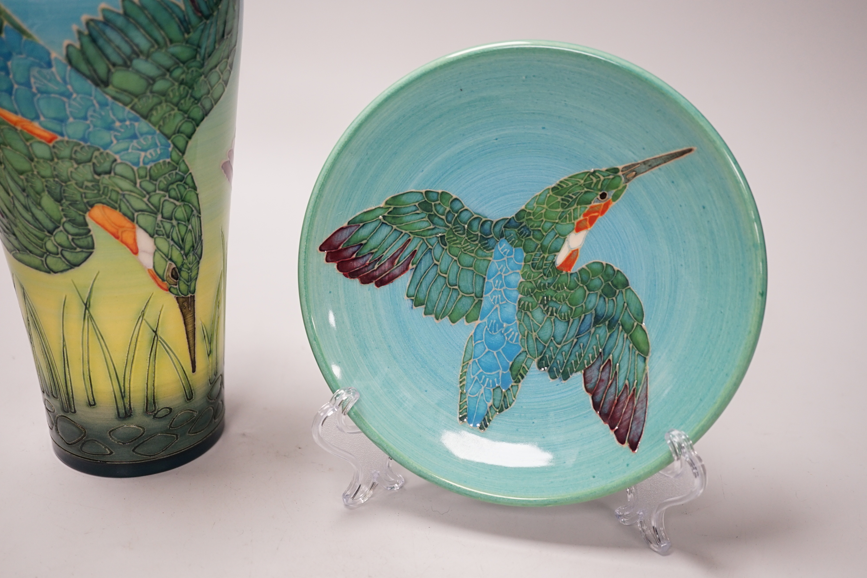 Sally Tuffin for Dennis China Works - ‘kingfisher’ pattern vase and plate. Vase 21cm
